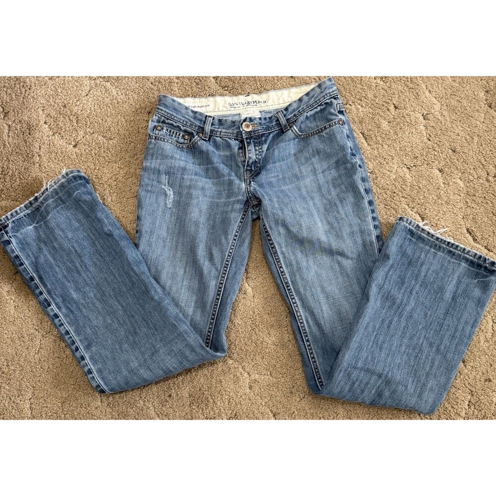 Banana Republic Women’s Light Blue Denim Jeans